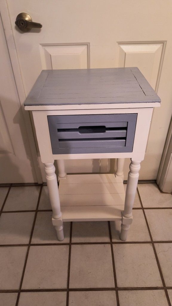 ZHANGZHOU Horizon Furniture Co., Lmt. (1-Drawer) Night Stand End Table For Sale!!!