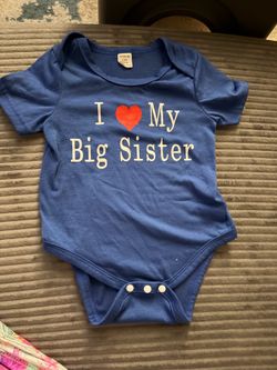 25 piece baby boy clothes. READ DESCRIPTION FOR DETAILS.