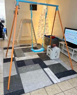 Outdoor swing
