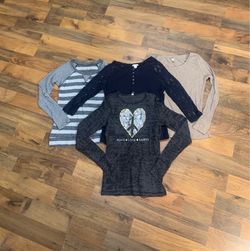 Women’s Small Thin Winter Tops