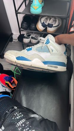 Jordan 4s