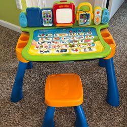 Vtech Explorer & Write Activity Desk