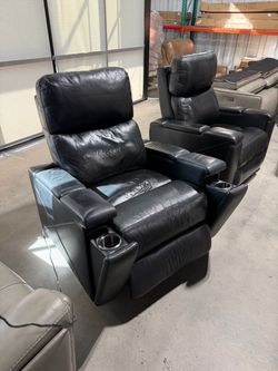 2 Set Of Recliner Black Reclining chair
