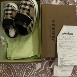 Brand New Newborn Burberry Sneakers