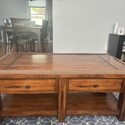 Beautiful Wooden Coffee Table with great drawer storage