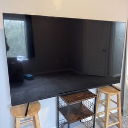 LG 65” 4K Smart TV — Model 65UQ7570PUJ