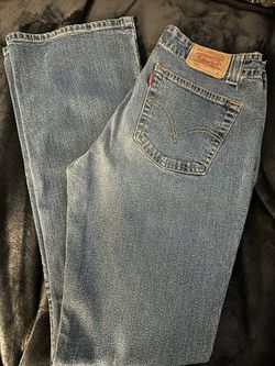 Levi’s-525-size 8 MIS M- Downtowner Boot Cut-used