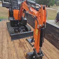 Excavator With Double Axle Trailer 