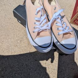 NEW Converse All Star 160459F Lace-Up Cream Women's Shoes Size 7 or men's size 5