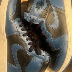 Air Jordan Retro 1 - Marina Blue Size 10