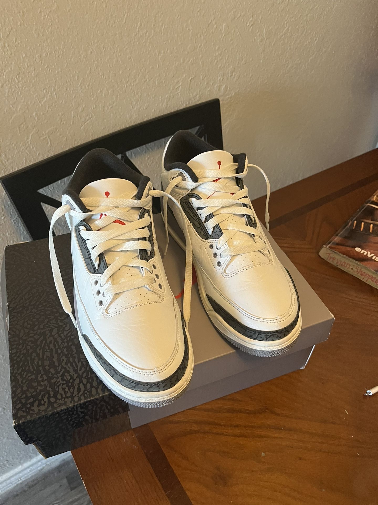 Air Jordan 3 Retro Cement Grey 