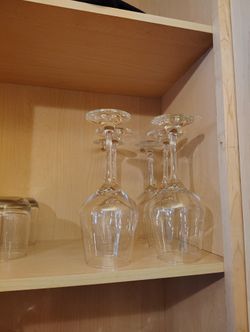 Set of 6 Wine Glasses