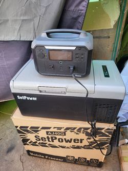 Portable Refrigerator Set with 600w Portable Solar Battery Power Station  1200w max outpur