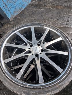 XIX Multi-Spoke Alloy Wheel with Tire