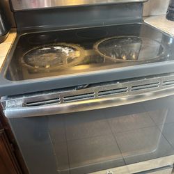 GE Stove
