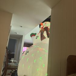 Large Inflatable Christmas Decorations 