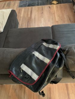 Alchemy Goods Messenger Bag