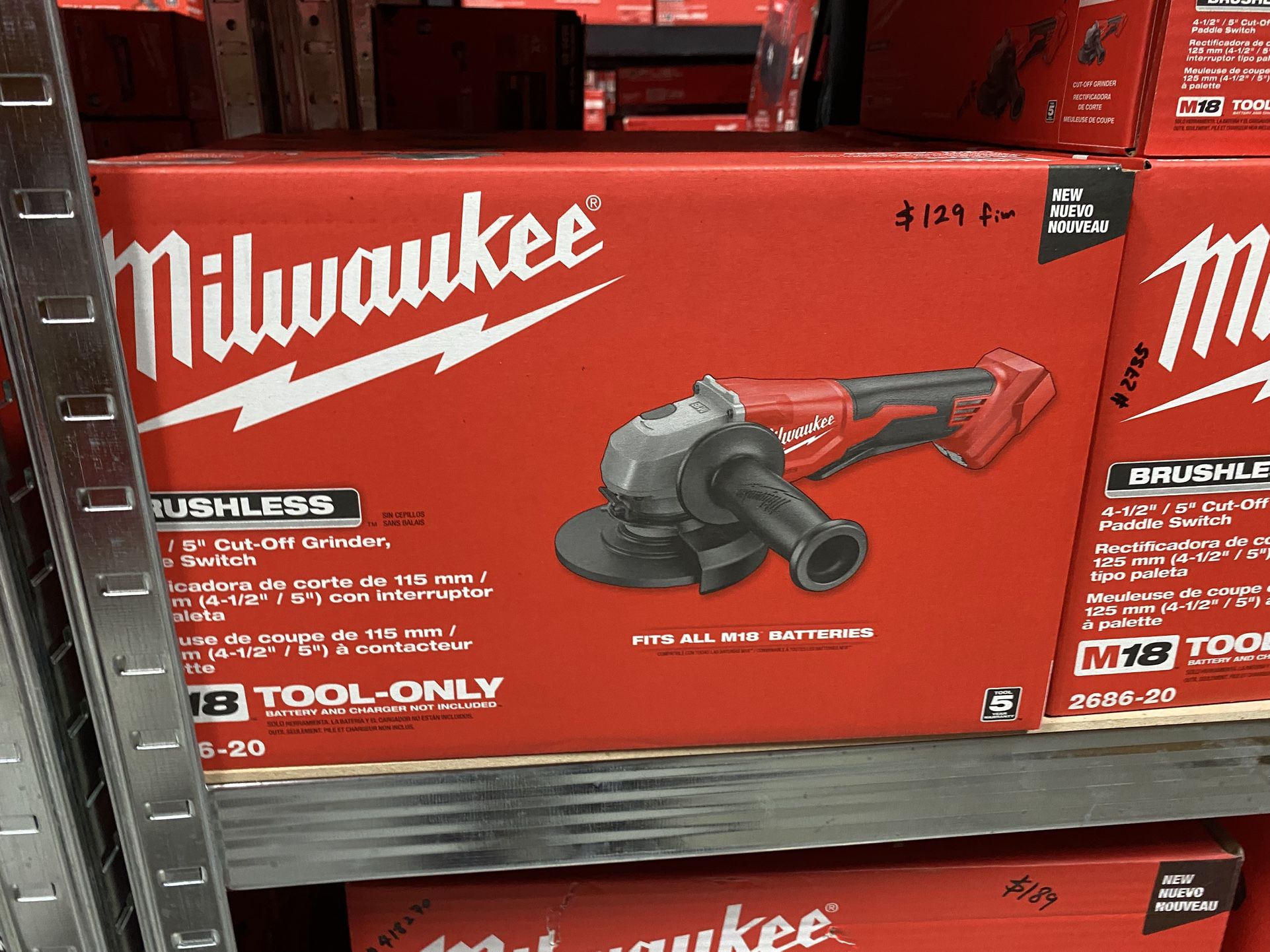 Milwaukee M18 18V Lithium Ion Brushless Cordless 4 1/2 in./5 in. Grinder w/Paddle Switch (Tool Only)