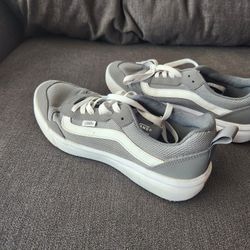 Men's Size 9 Vans Shoes