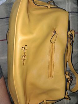 Jessica Simpson purse