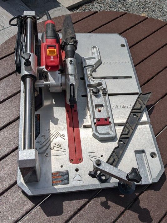 Flooring Saw