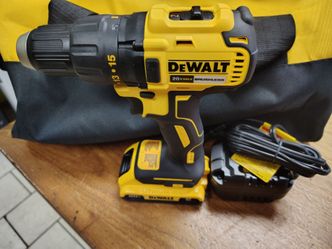 DeWalt Brushless Drill with Battery and Charger