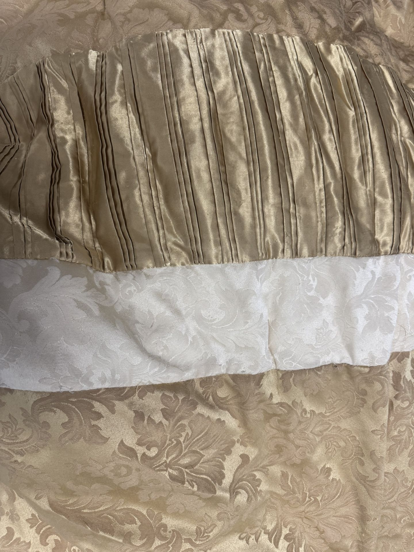 Croscill King Gold comforter & Shams