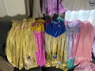 Ropa Disney semi nueva