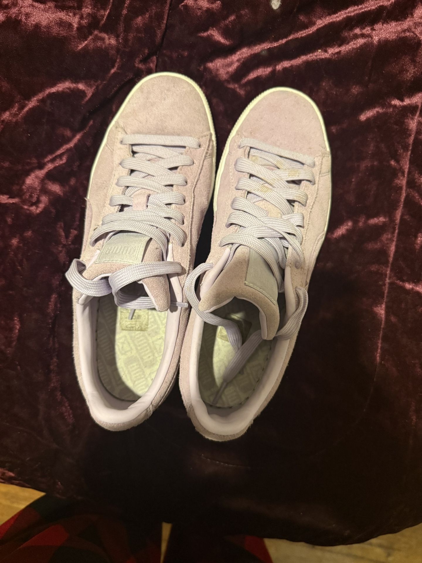 Women’s Purple Suede Pumas 