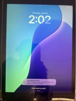iPad Air 4th Gen (Great condition) !!!