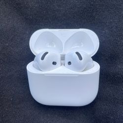 AirPods 4