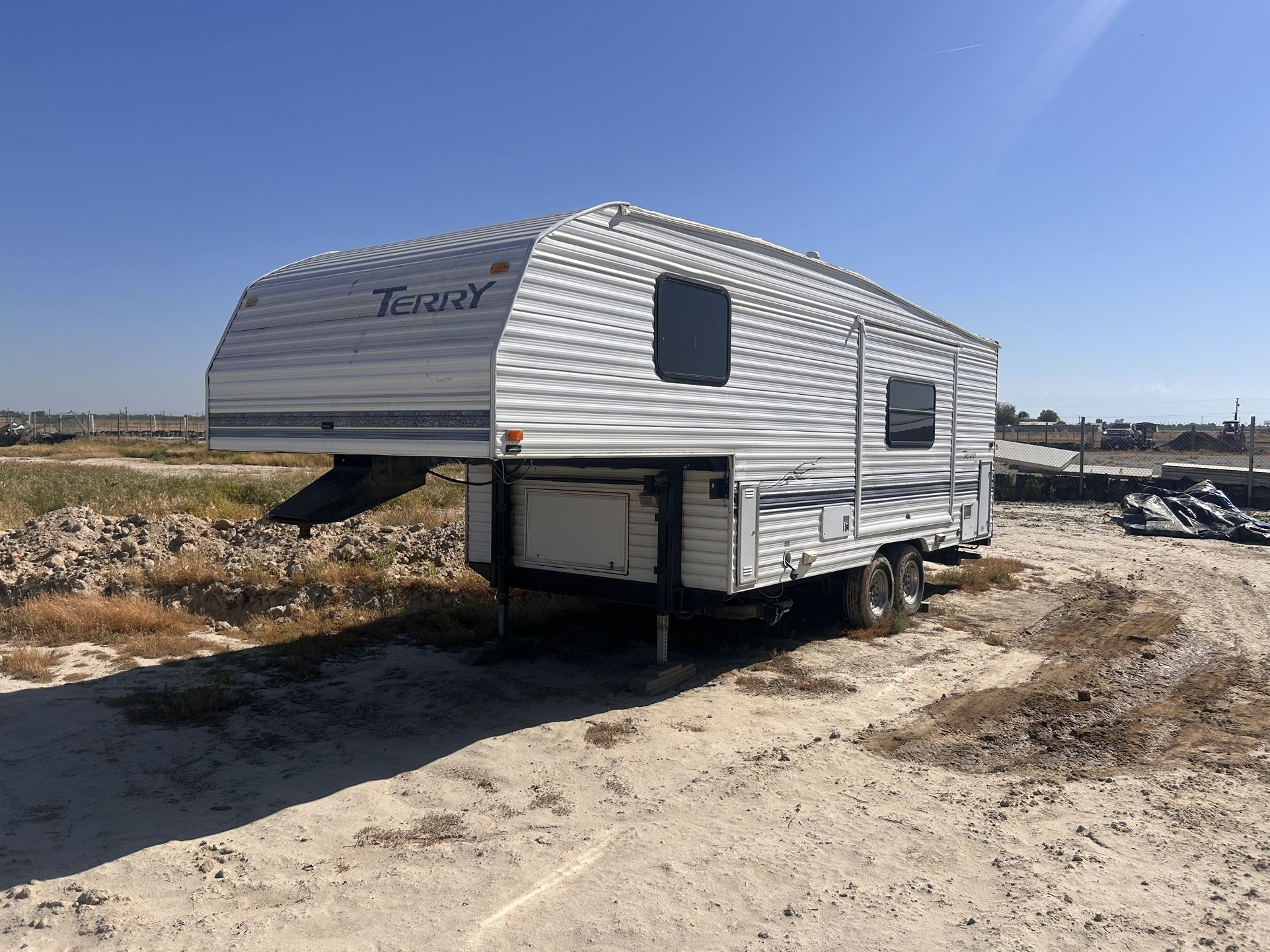 1998 Fleetwood Terry expo 24