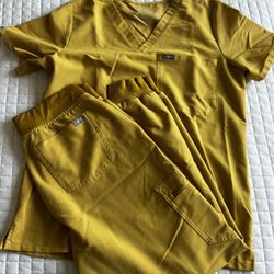 FIGS Scrubs Light Gold