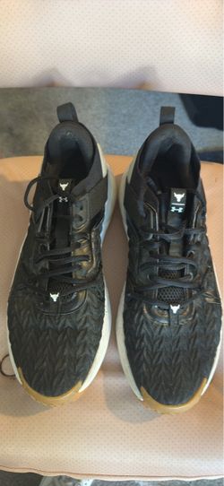 Under Armour Project Rock 6 training sneakers