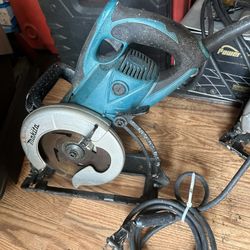 Makita Circular Saw