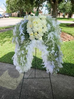 FLOWERS FOR ALL OCCASIONS / FLORES PARA TODA OCA