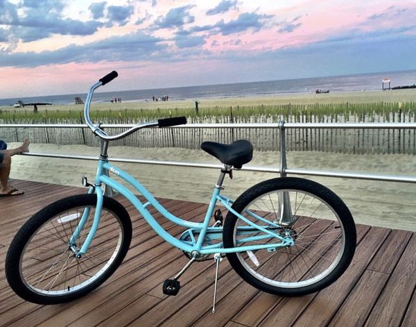revolutions beach cruiser