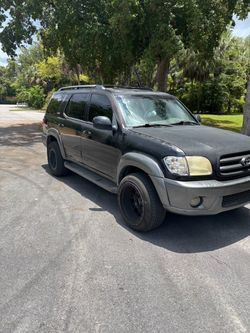 2004 Toyota Sequoia