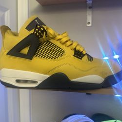 Jordan 3 Lightning Sz13