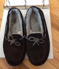 Men's ugg slippers