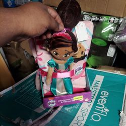Nella Doll And Throw Set