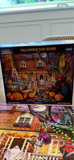 White mountain Halloween dog house puzzle