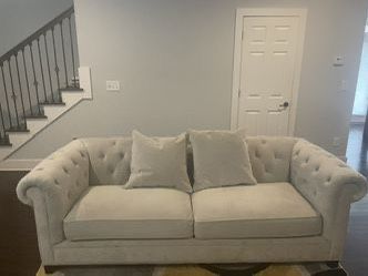 A+ Like New Chesterfield Sofa