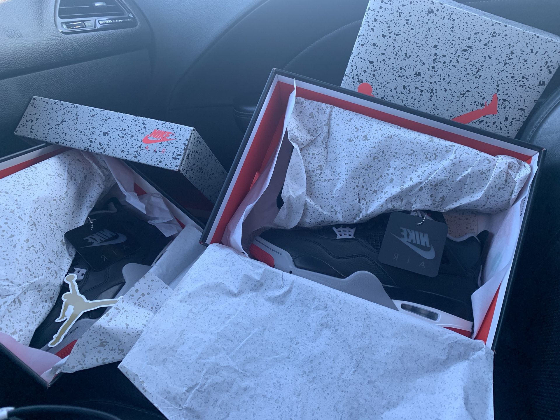 Jordan 4 Bred