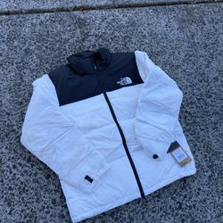 White NorthFace Puffer 