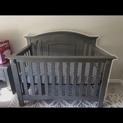 Baby Crib 4-1