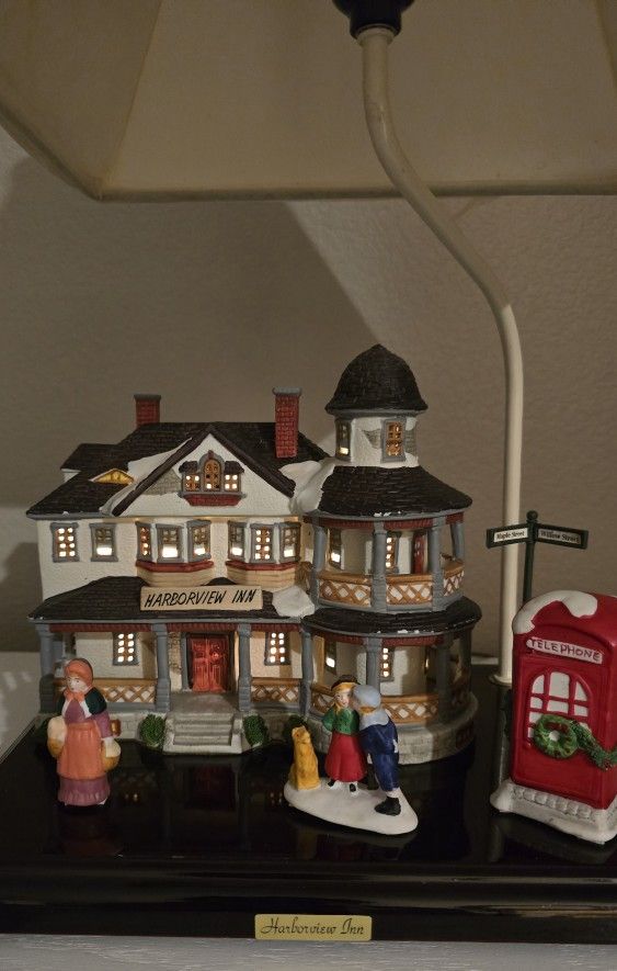 Vintage Lemax Harborview Inn Lighted Village Lamp House Christmas Decor Rare