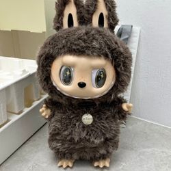 labubu doll