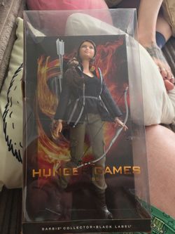 Barbie Collector Black Label 2012 The Hunger Games Katniss Everdeen Doll