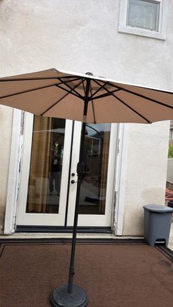 Outdoor Patio Umbrella with Base